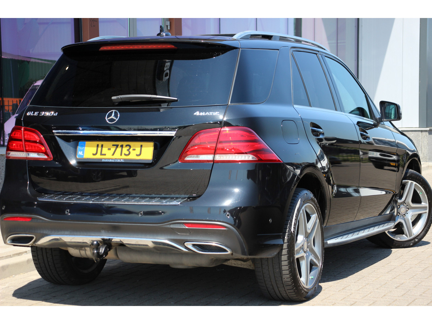 Mercedes-Benz Mercedes-Benz