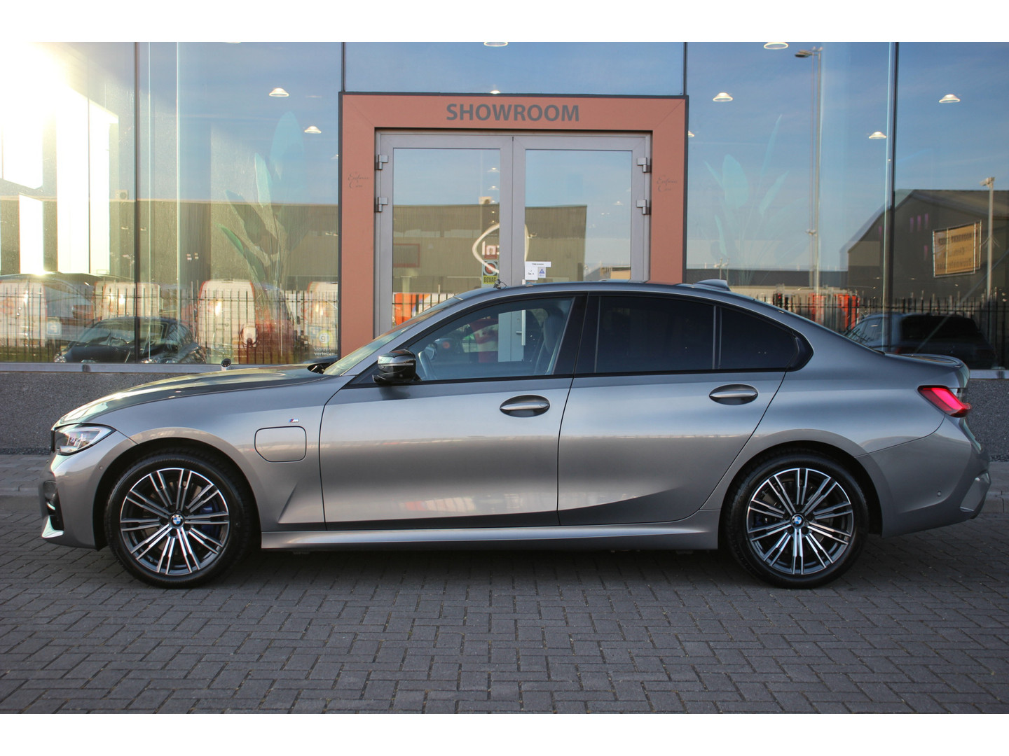BMW
