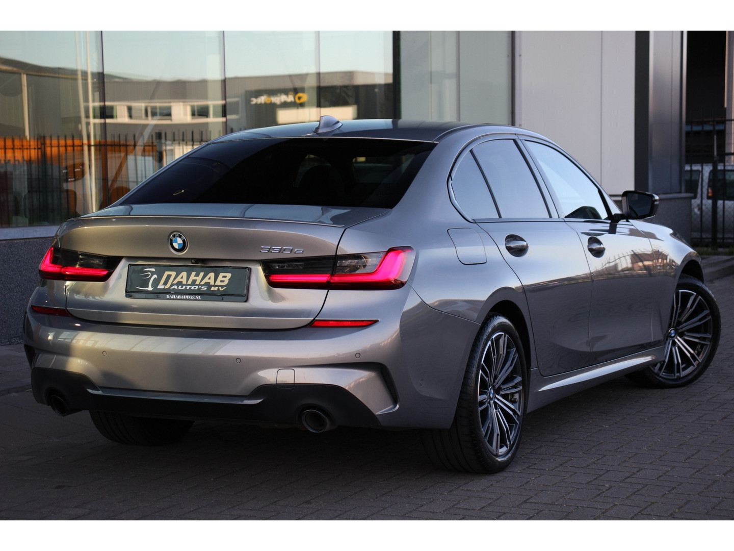BMW