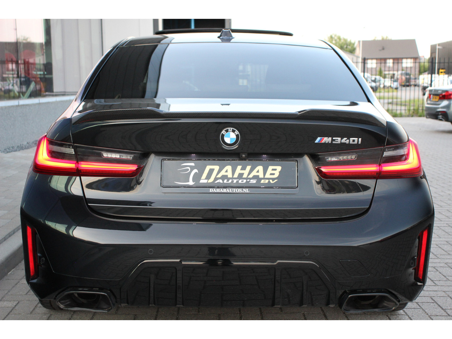 BMW BMW