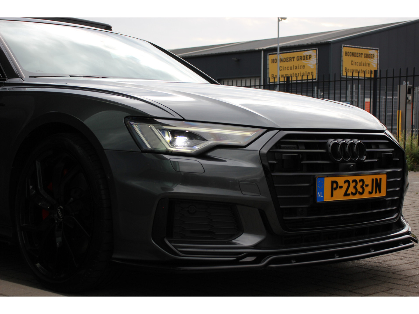Audi