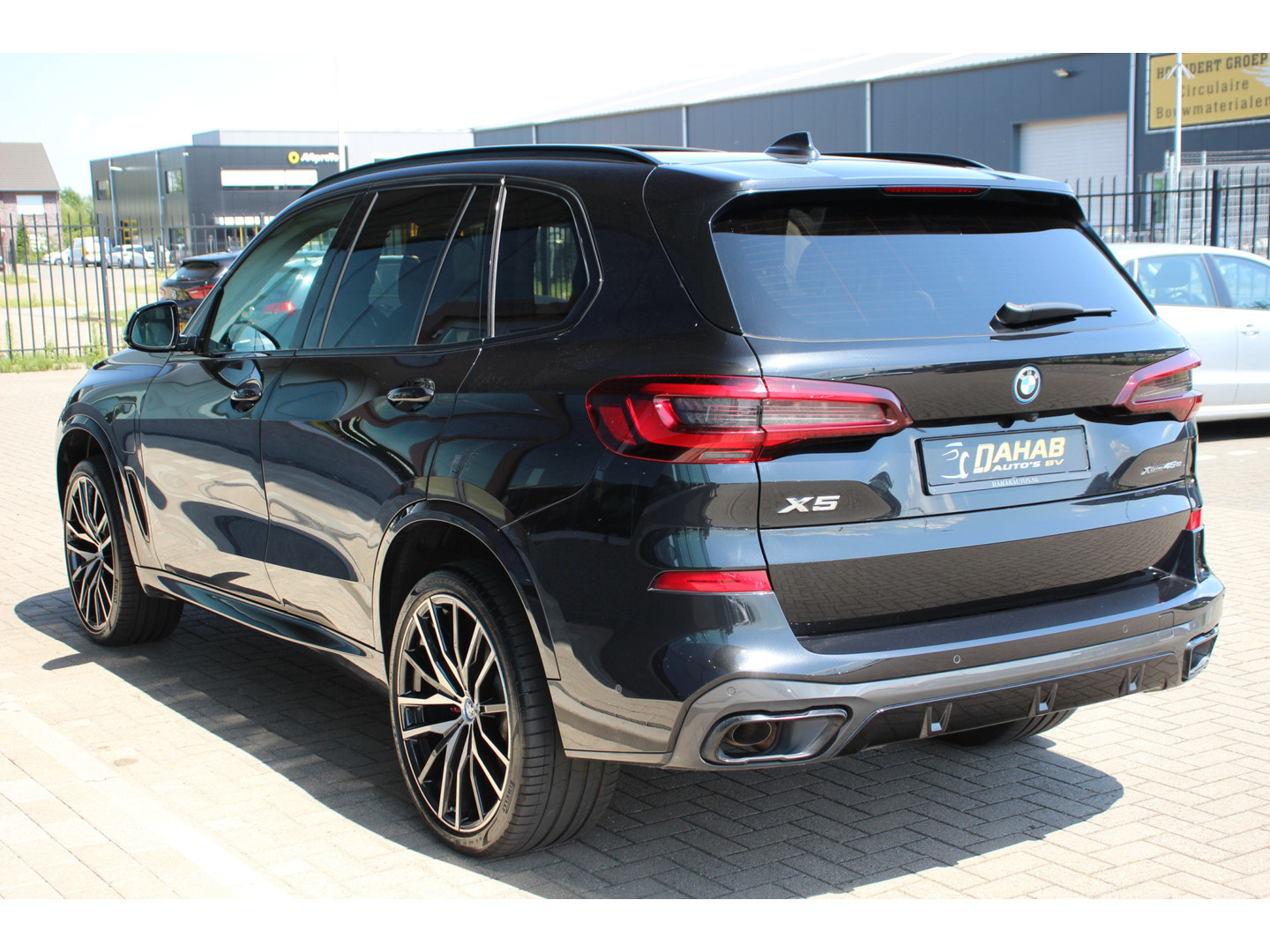 BMW BMW