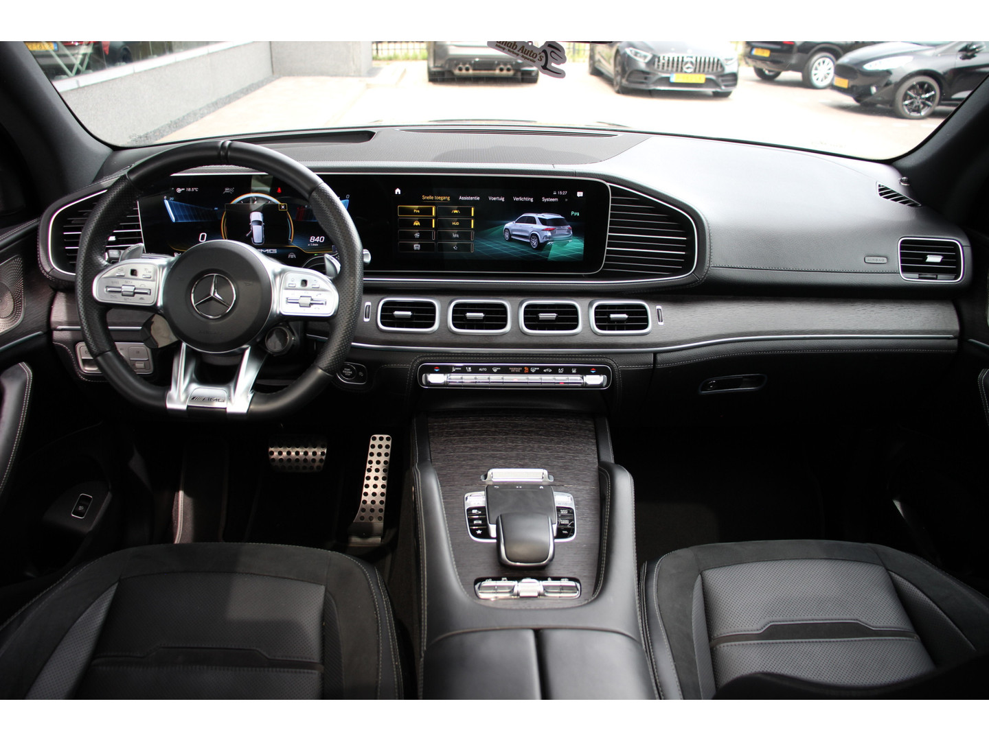 Mercedes-Benz Mercedes-Benz