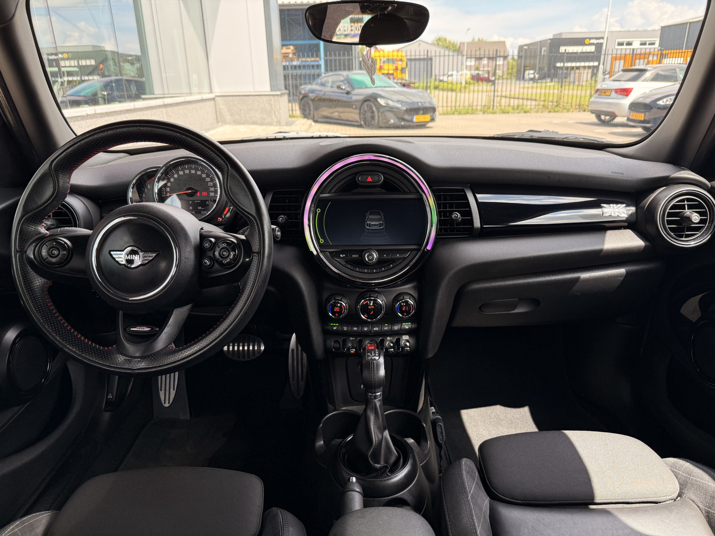 MINI
