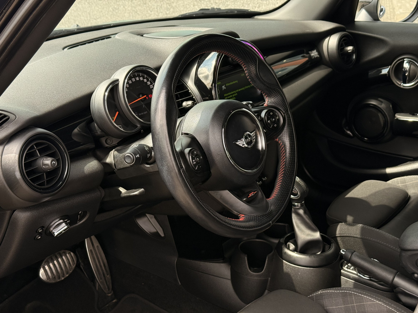 MINI