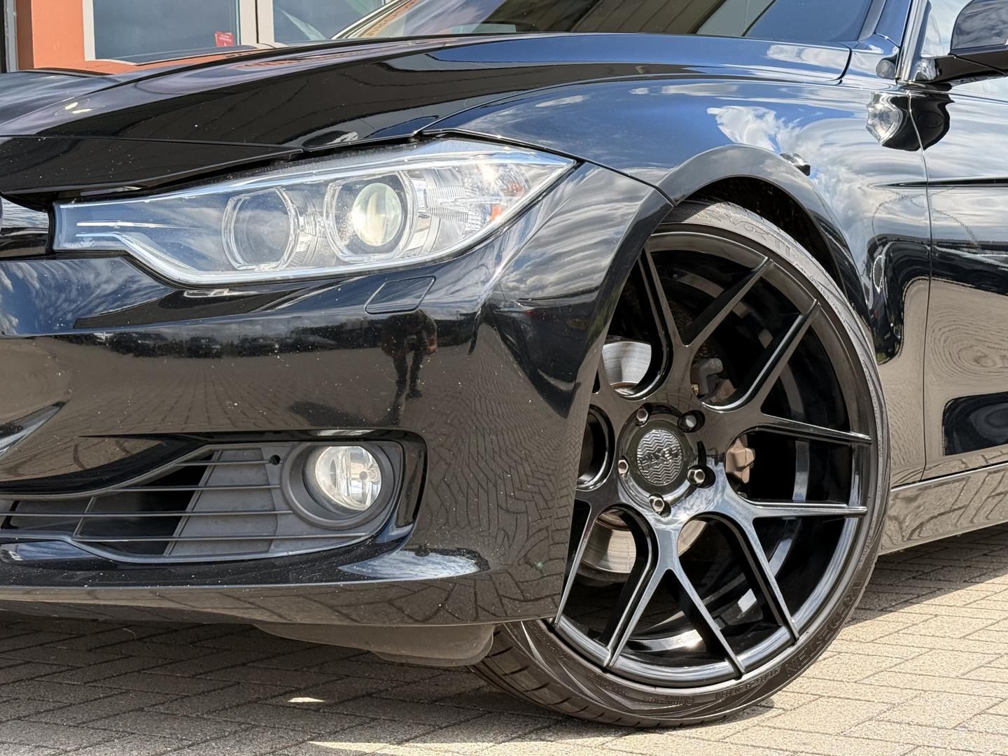 BMW