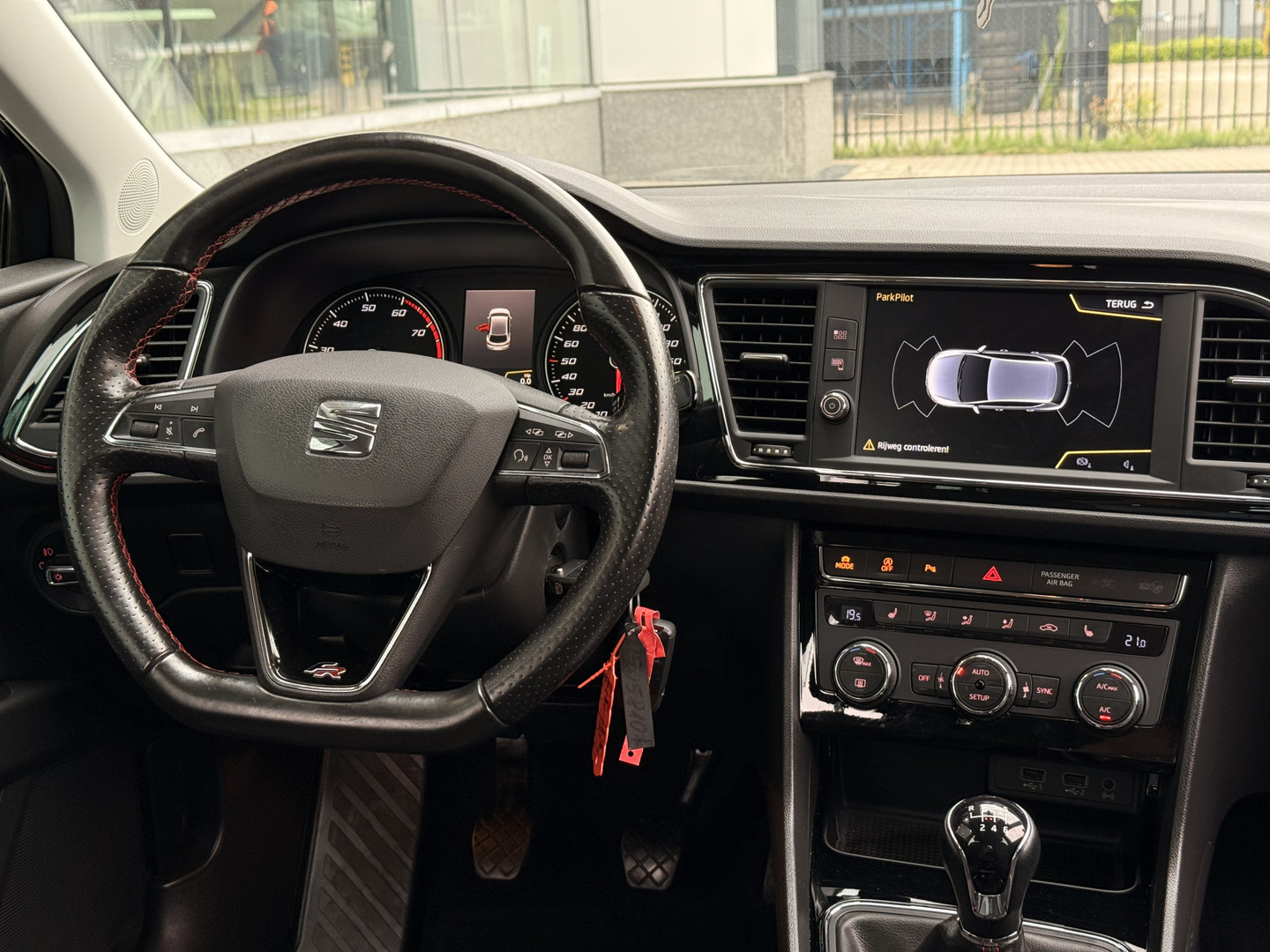 SEAT