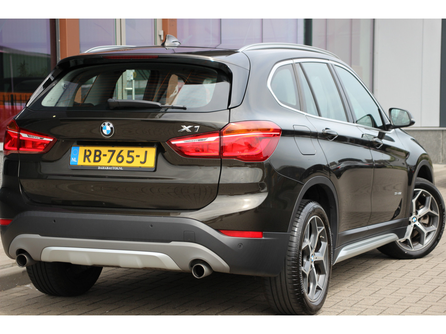 BMW