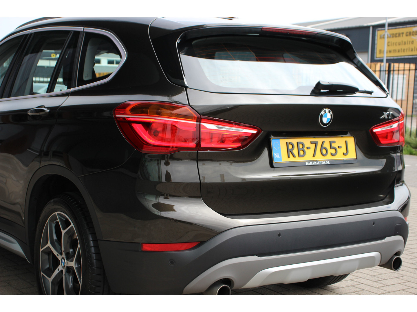 BMW