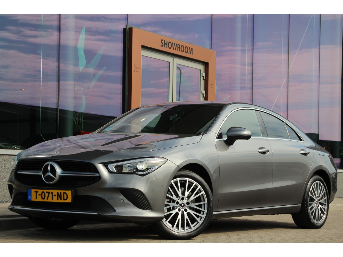 Mercedes-Benz