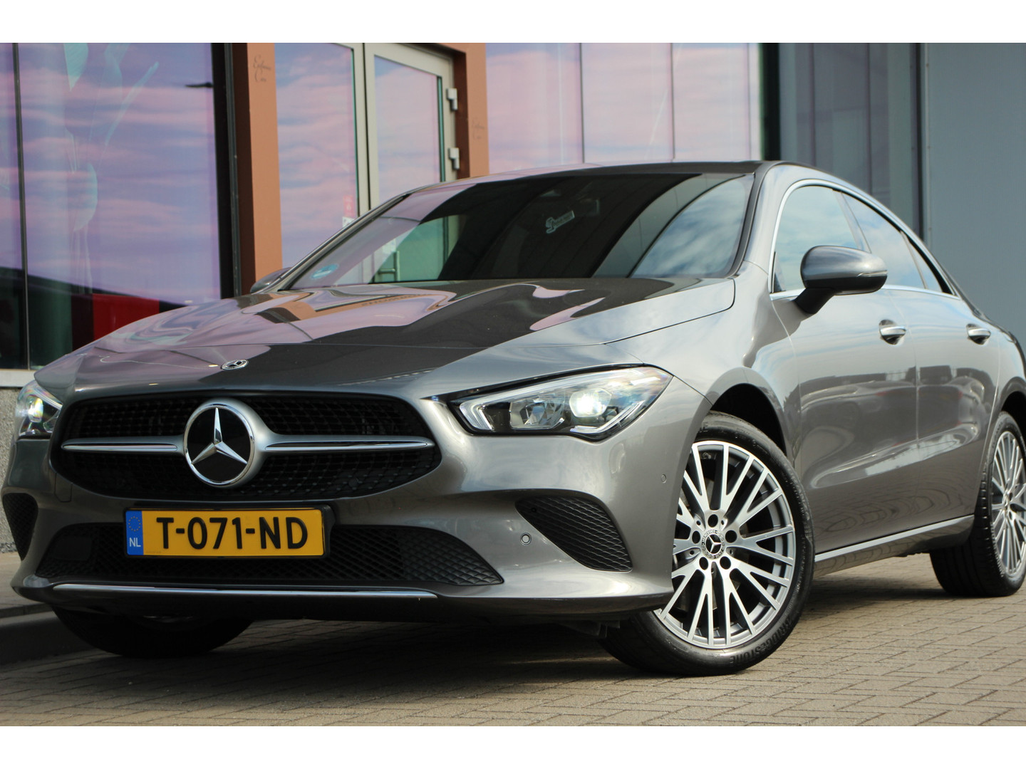 Mercedes-Benz