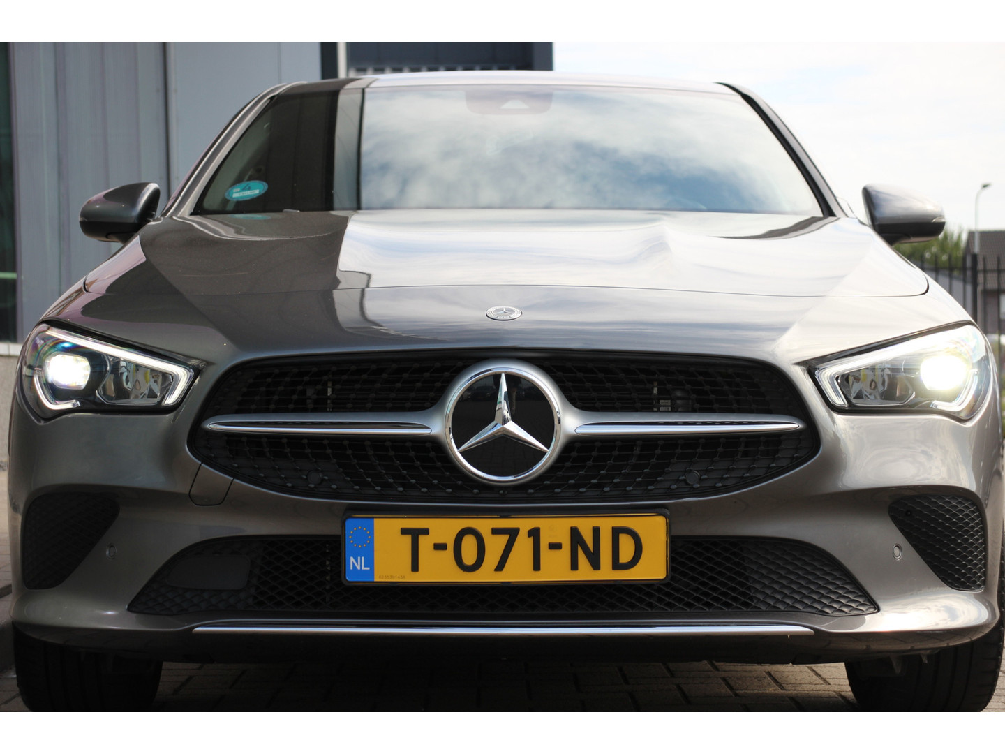 Mercedes-Benz