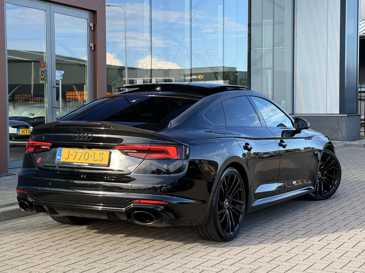 Audi Audi