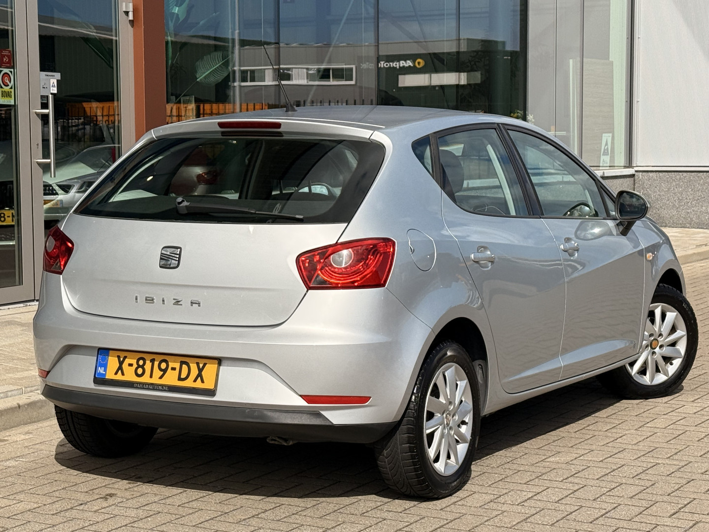 SEAT