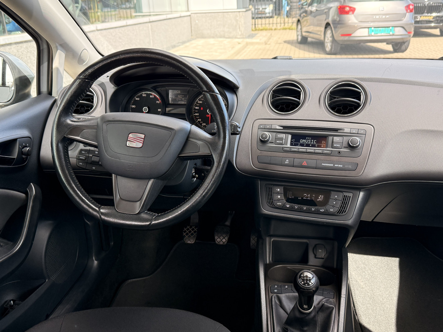 SEAT