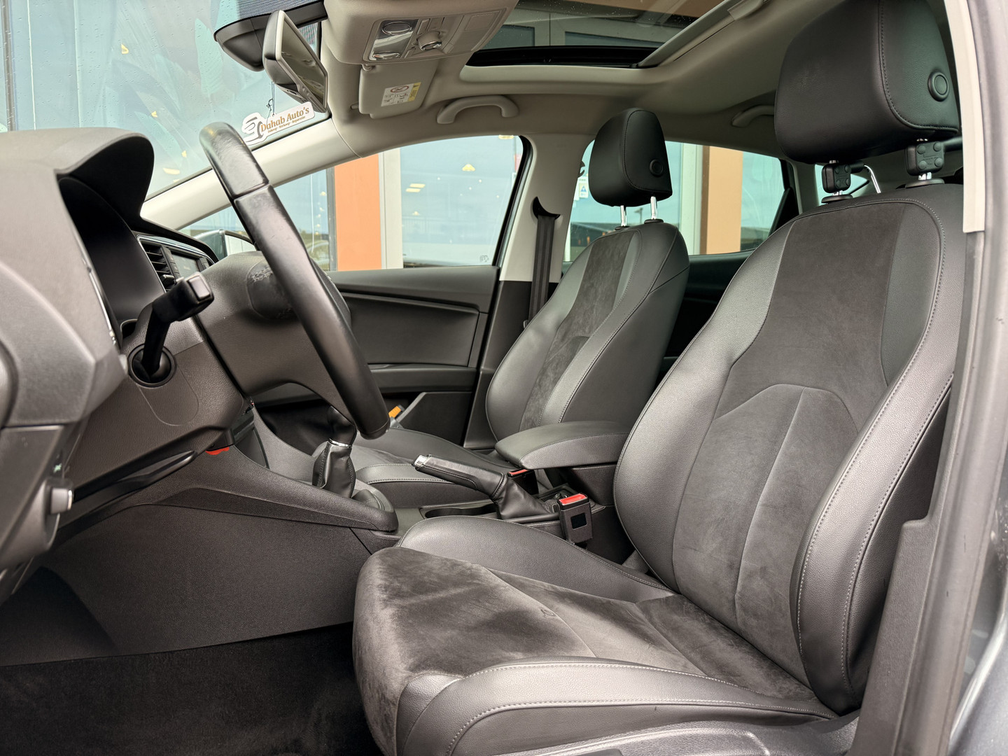SEAT SEAT
