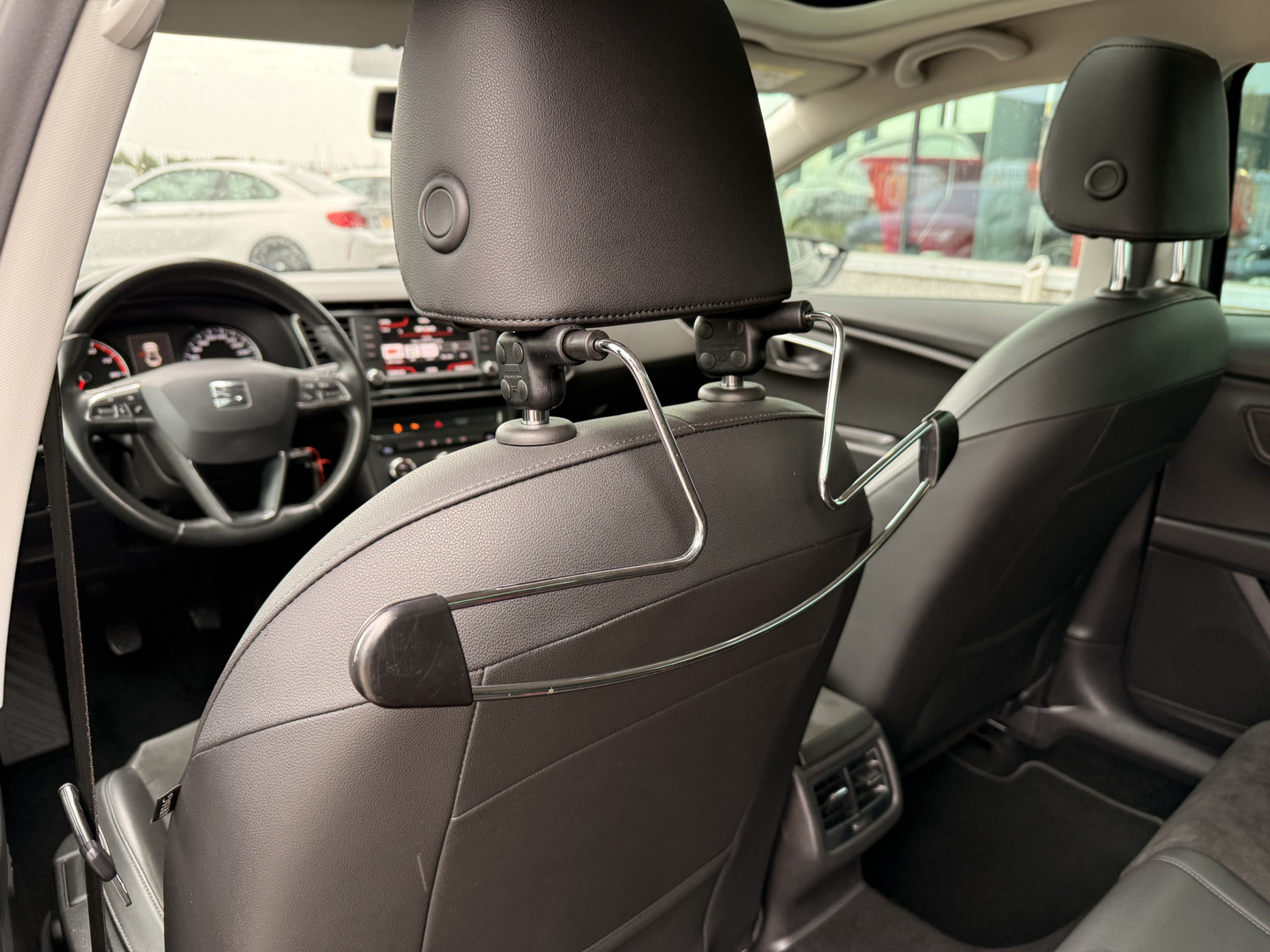SEAT SEAT