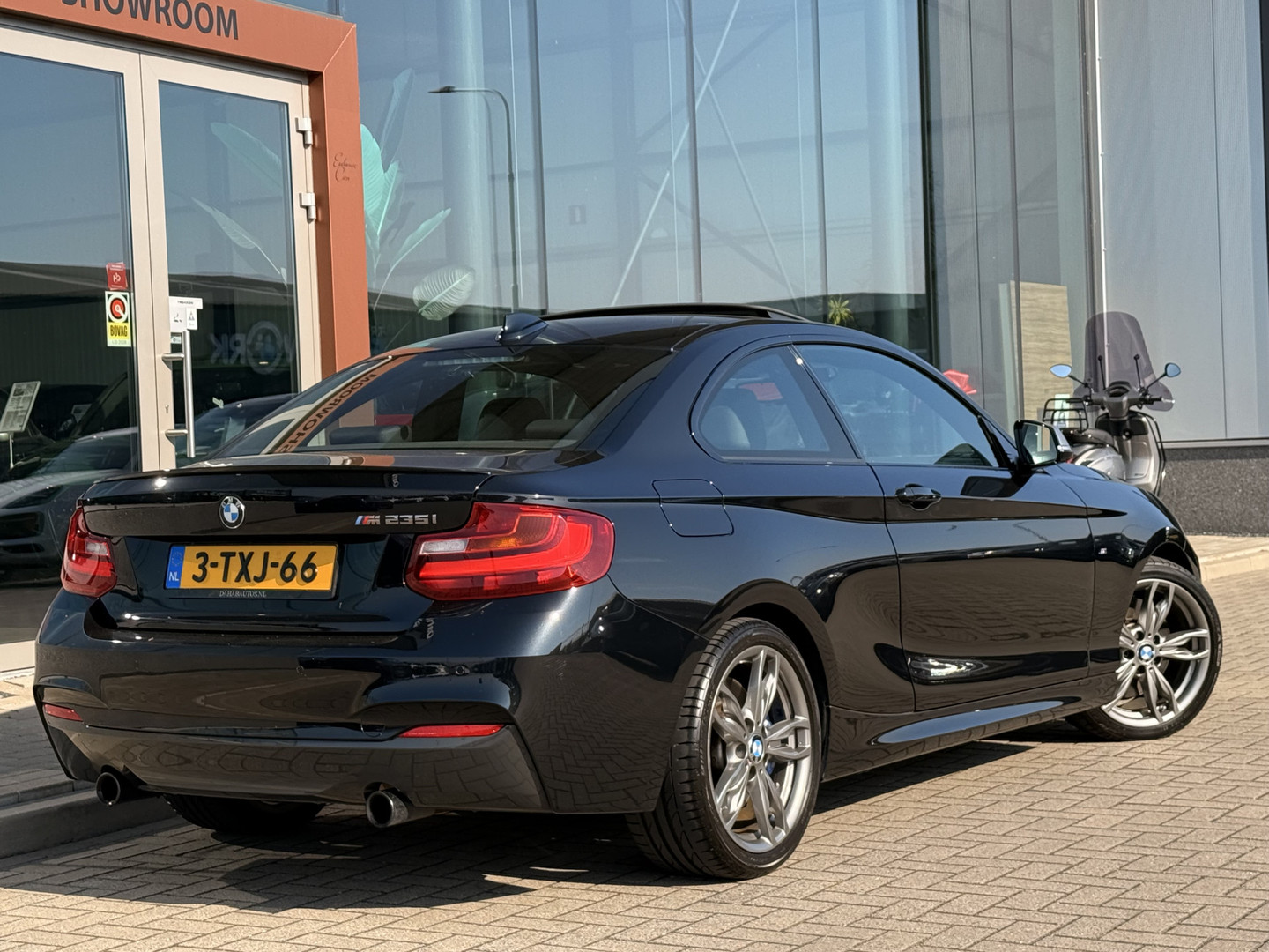 BMW