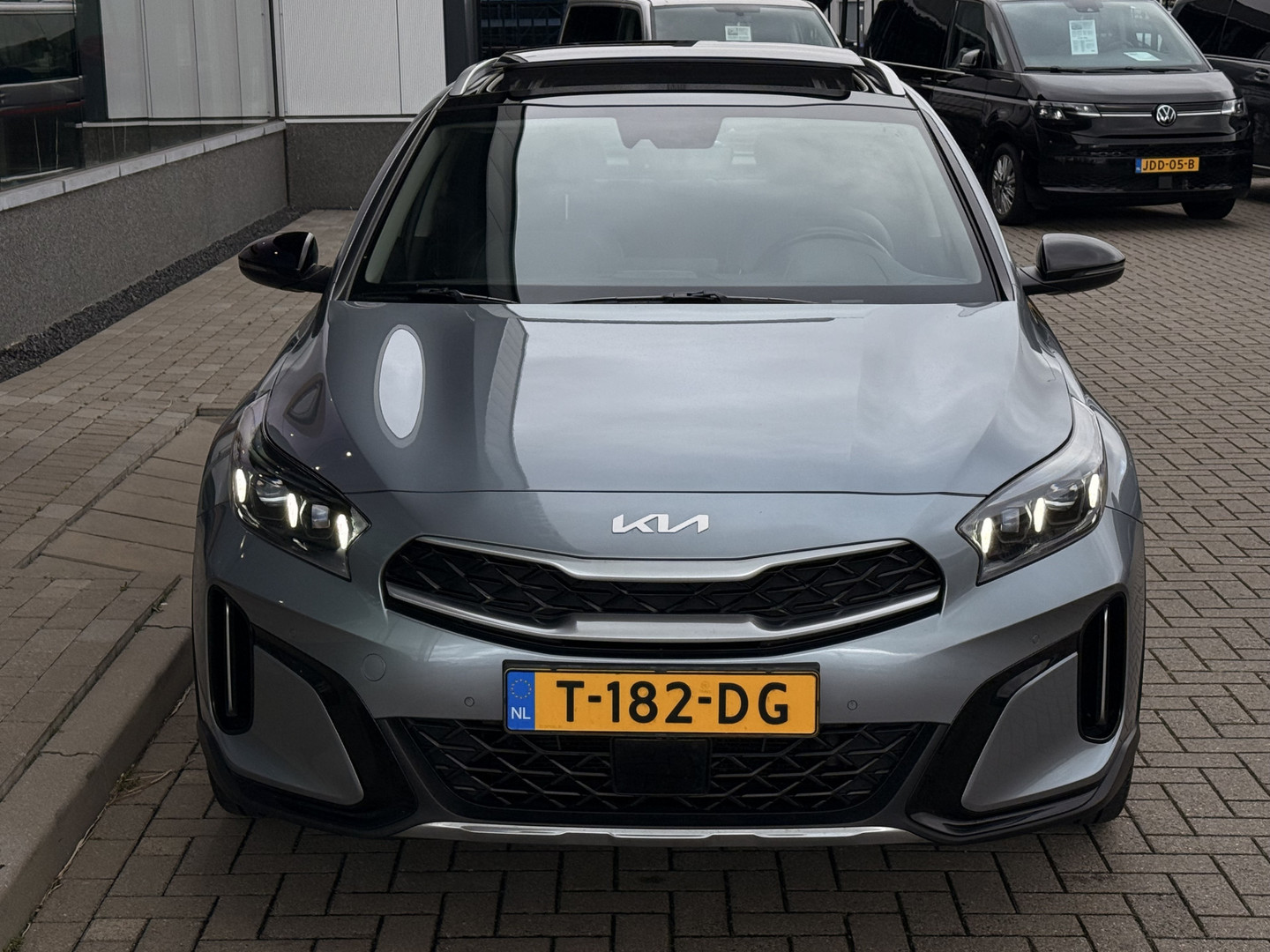 Kia