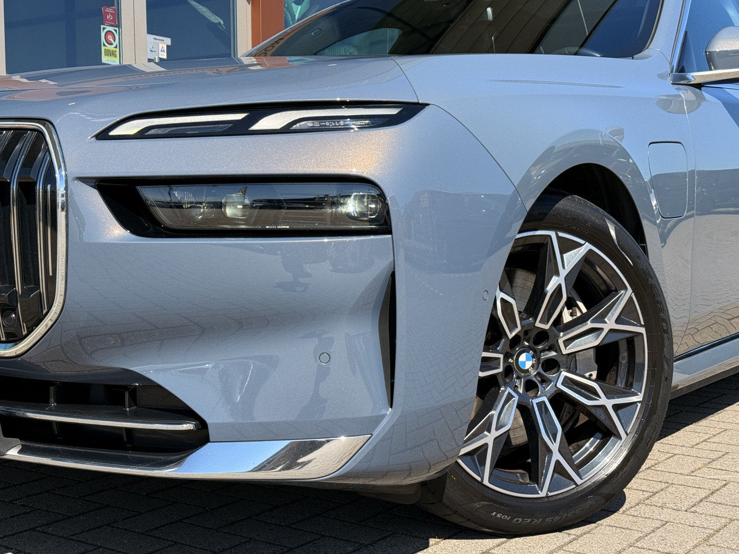 BMW