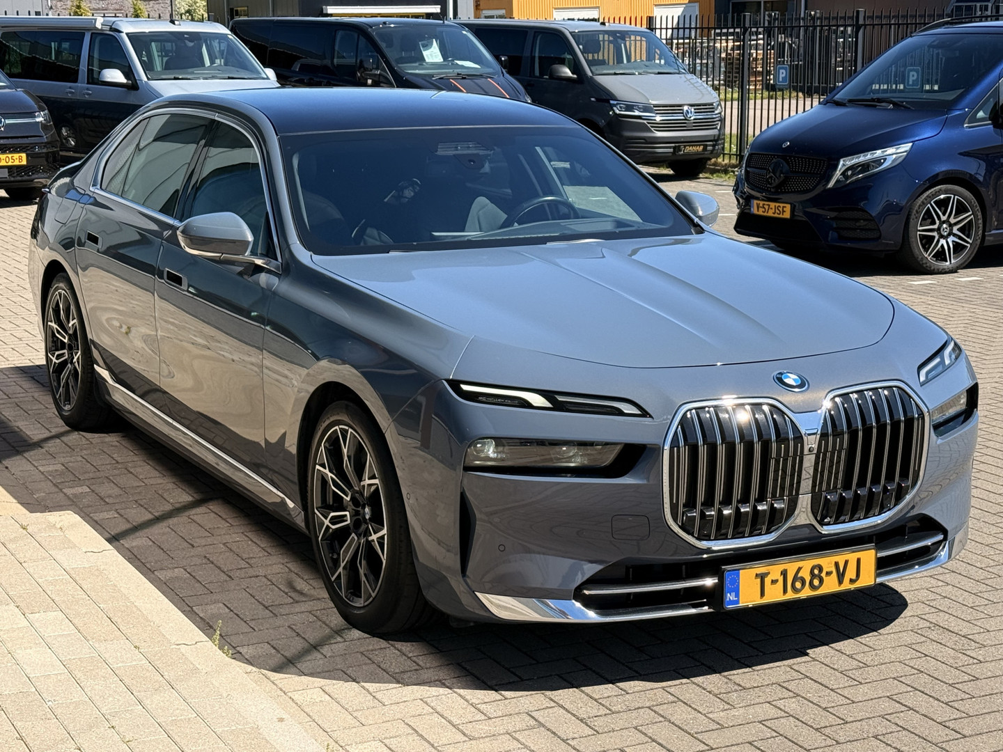 BMW