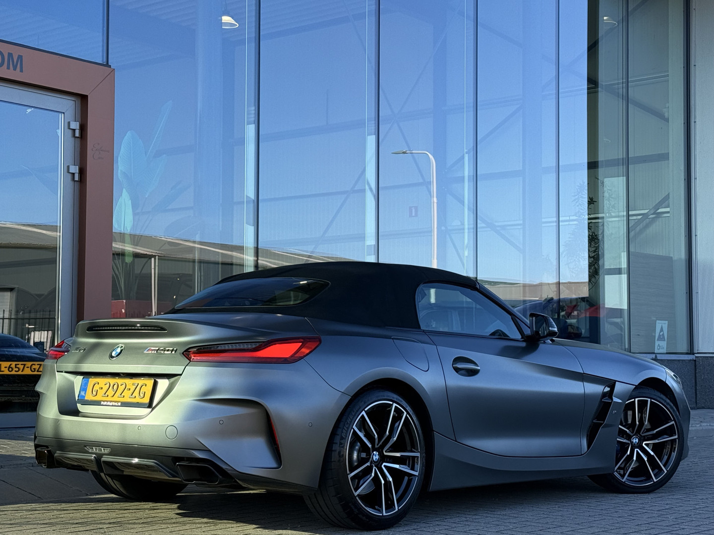 BMW