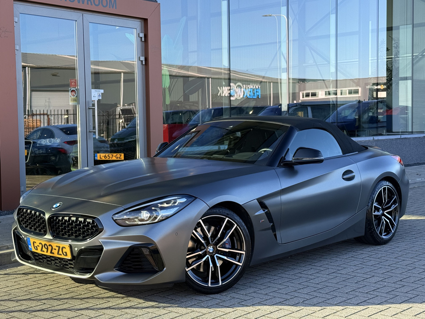 BMW