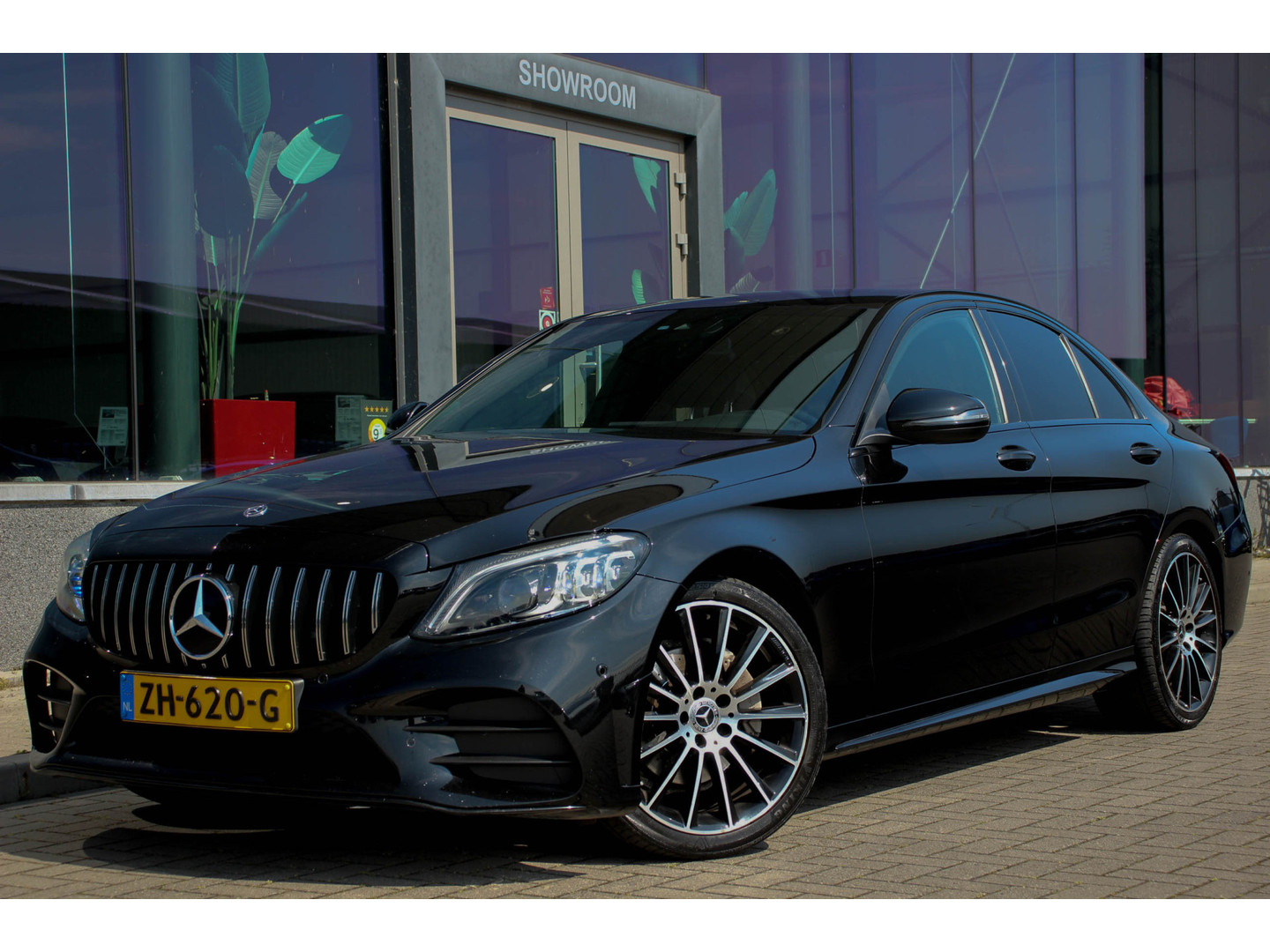 Mercedes-Benz