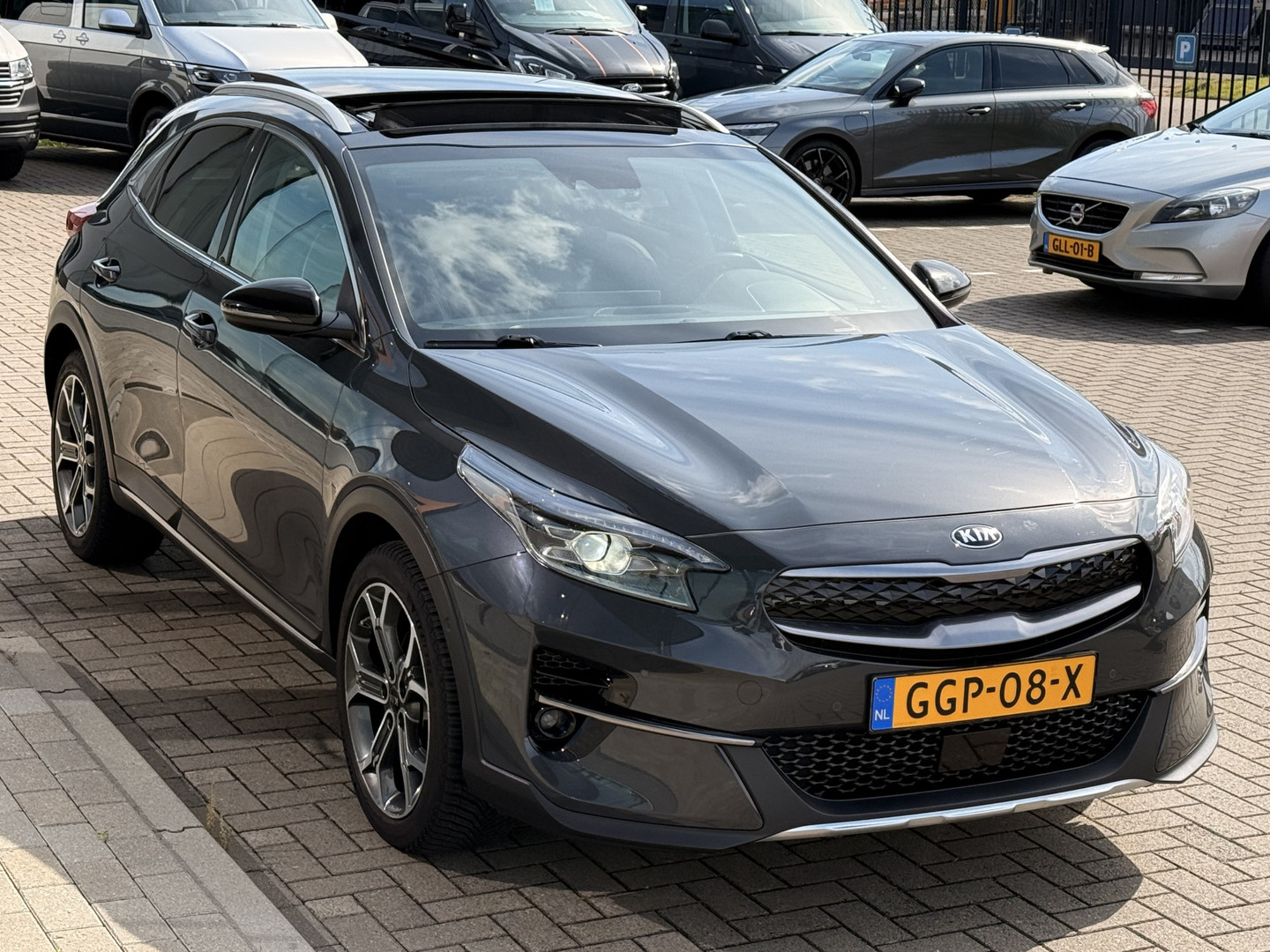 Kia Kia