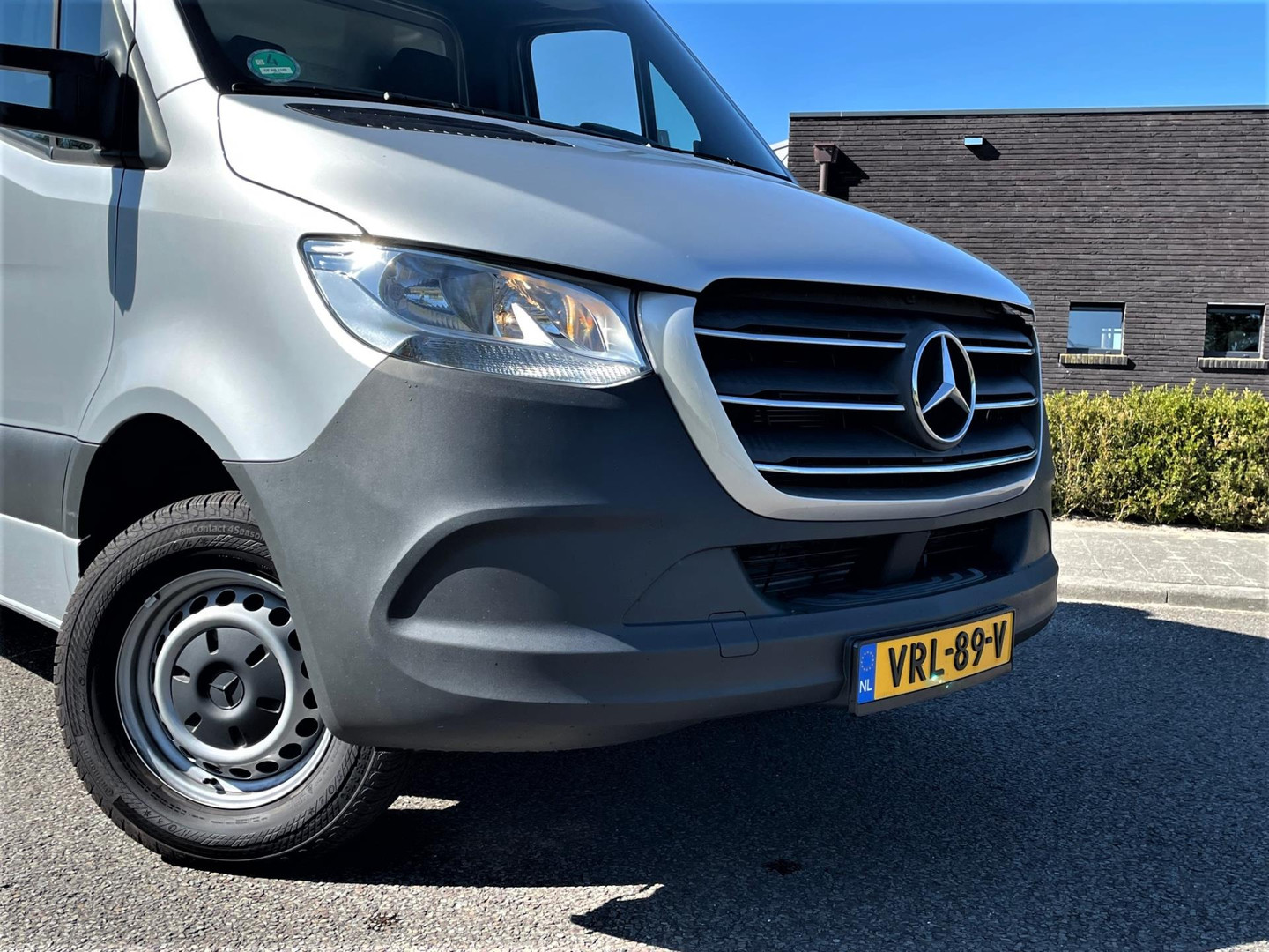 Mercedes-Benz Mercedes-Benz