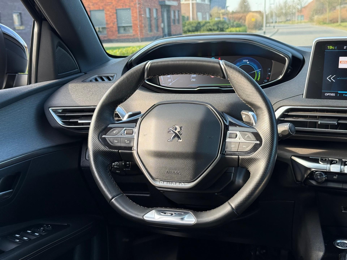 Peugeot Peugeot