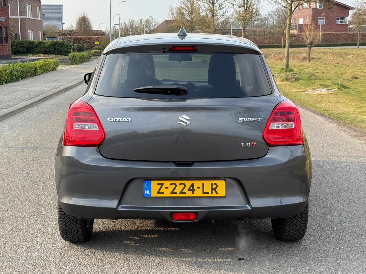 Suzuki Suzuki