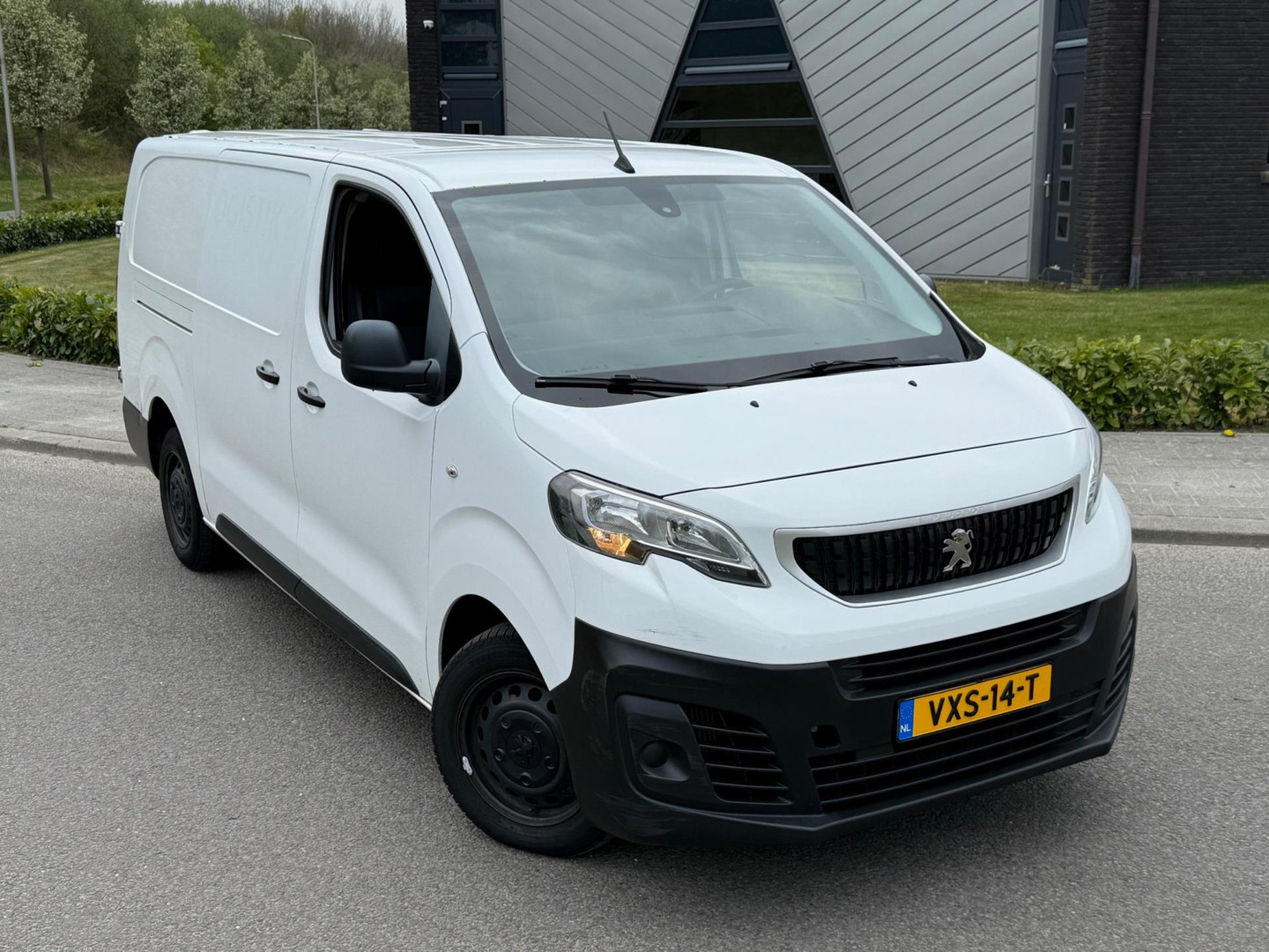 Peugeot Peugeot
