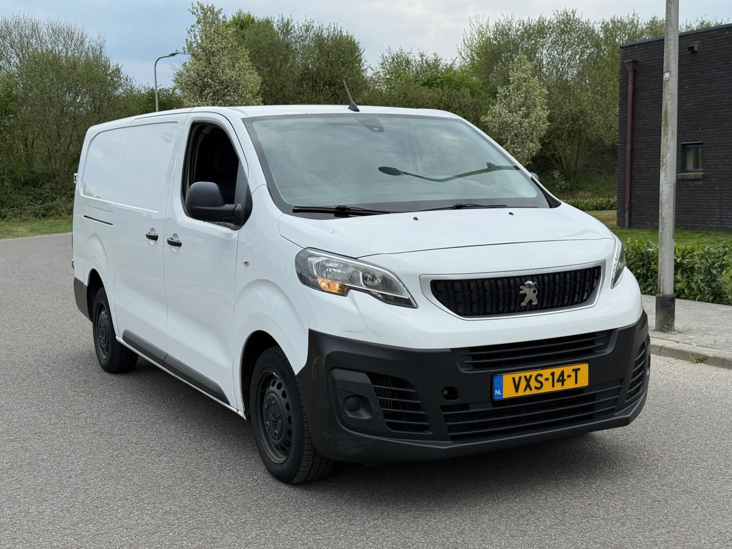 Peugeot Peugeot