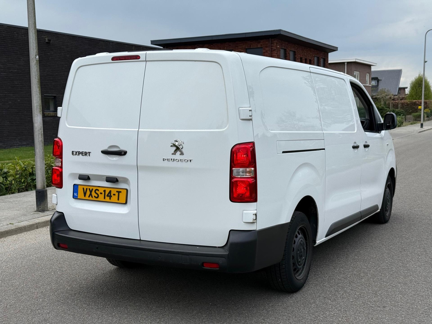 Peugeot Peugeot