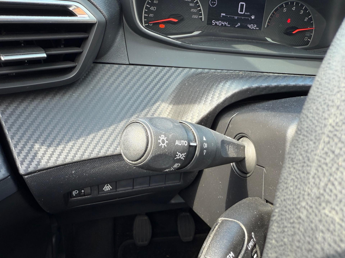 Peugeot Peugeot