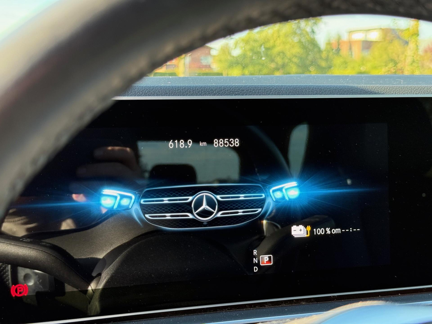 Mercedes-Benz Mercedes-Benz