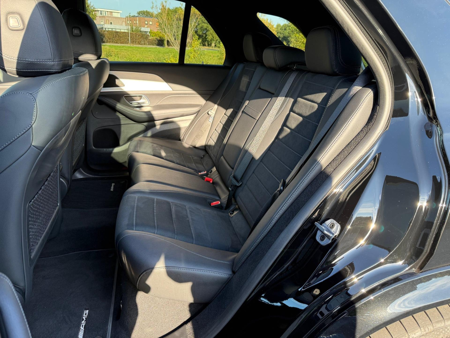 Mercedes-Benz Mercedes-Benz