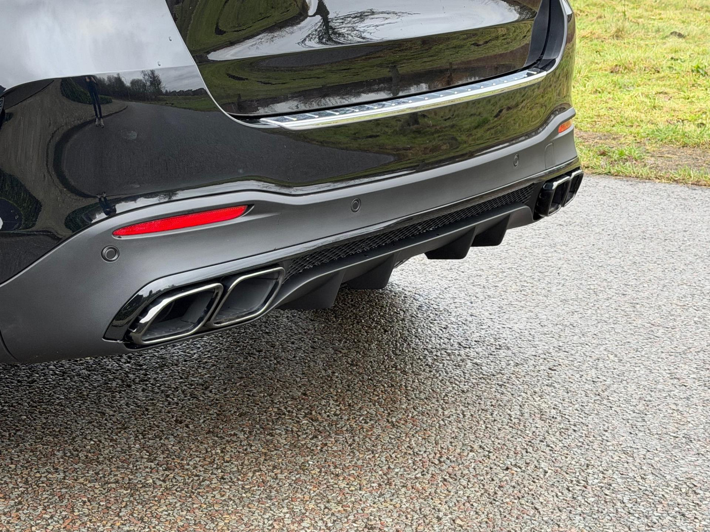 Mercedes-Benz Mercedes-Benz