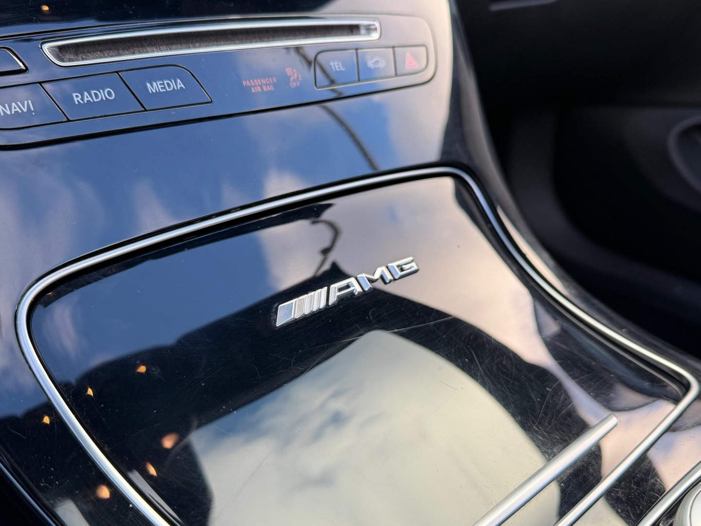 Mercedes-Benz Mercedes-Benz