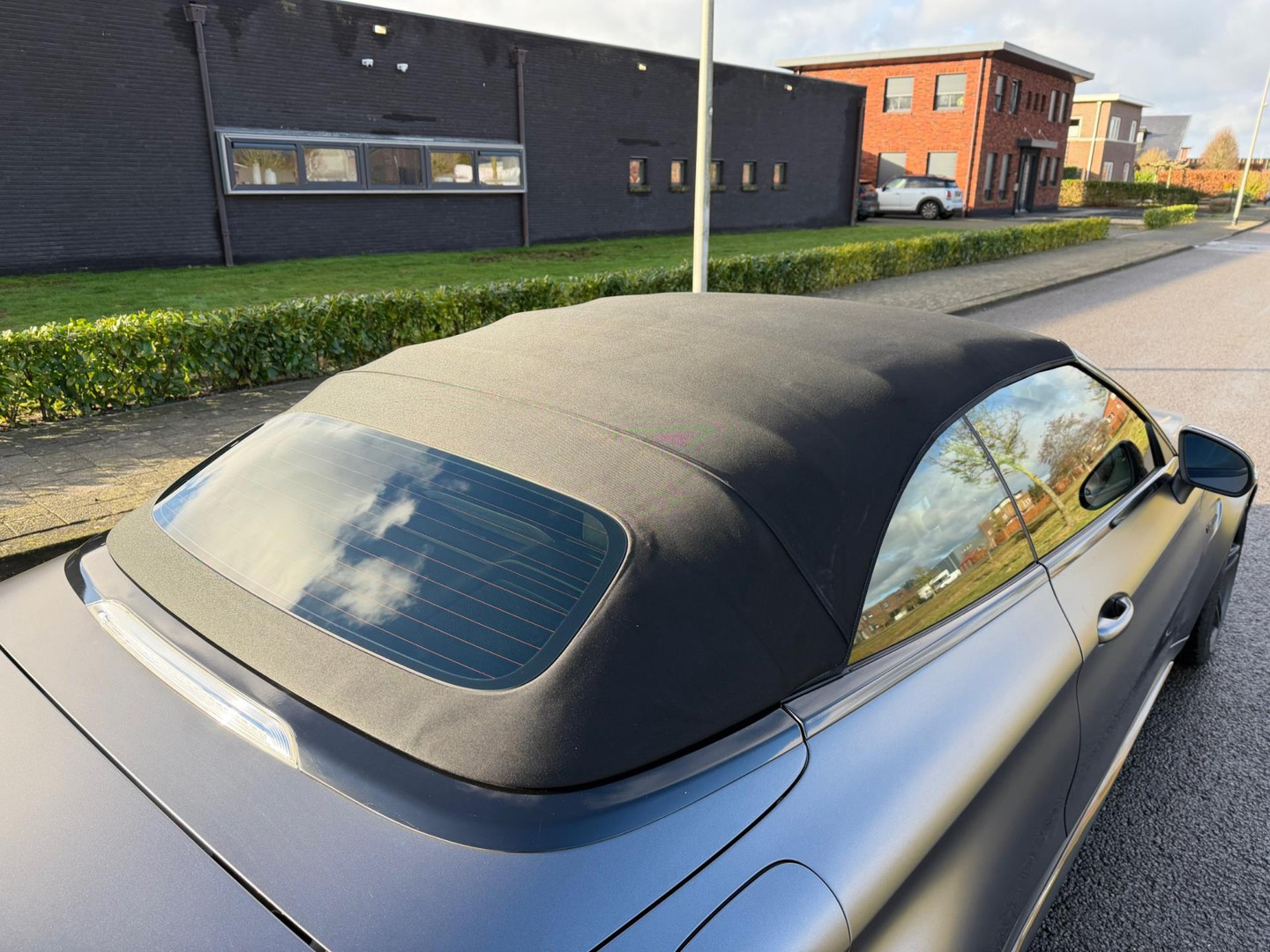 Mercedes-Benz Mercedes-Benz