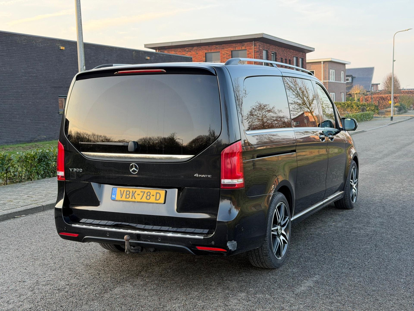 Mercedes-Benz Mercedes-Benz