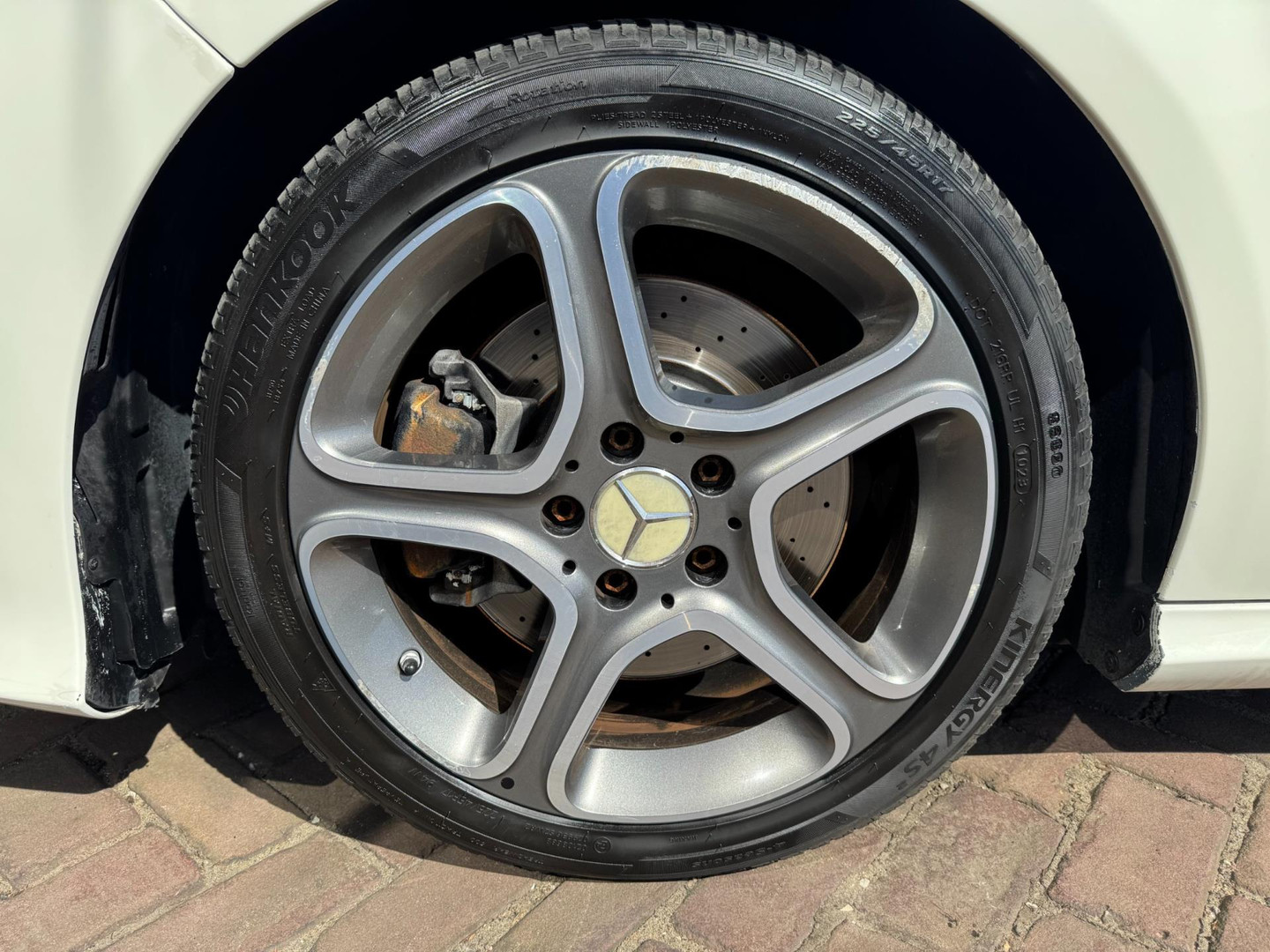 Mercedes-Benz