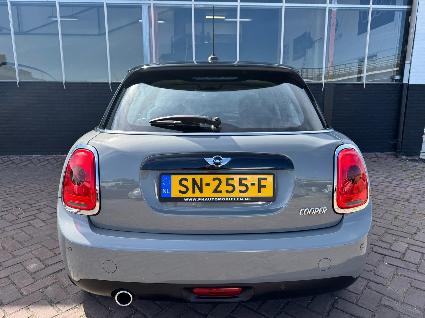 MINI