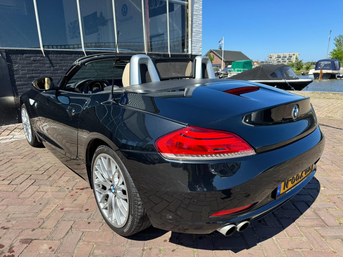 BMW