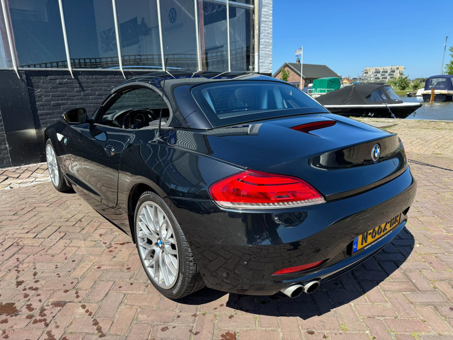 BMW