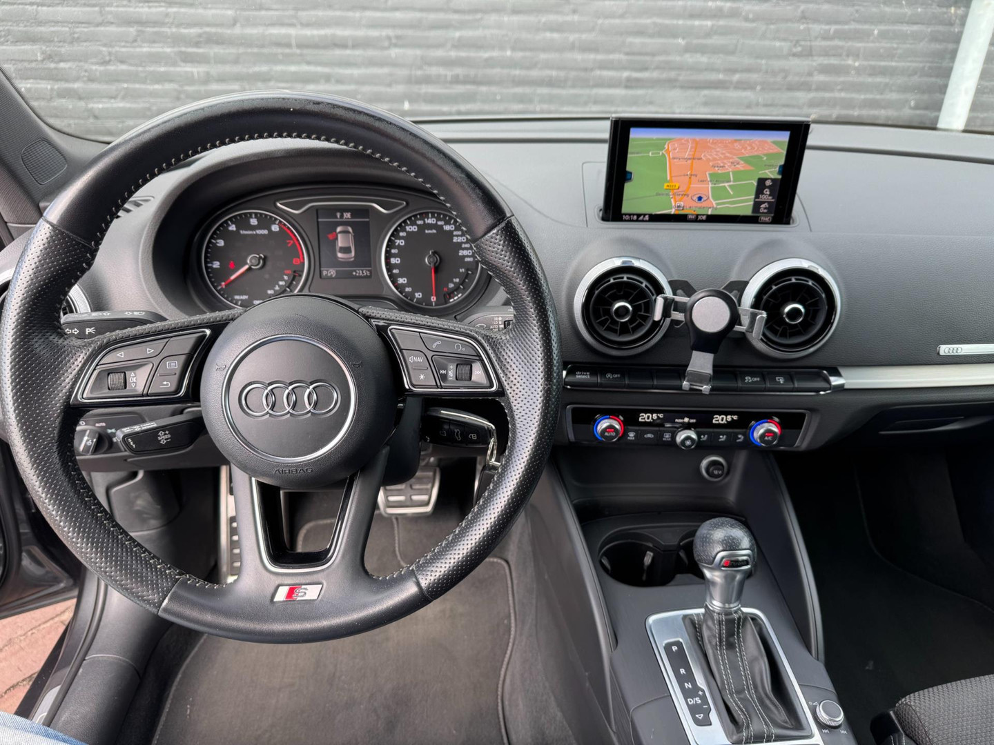Audi