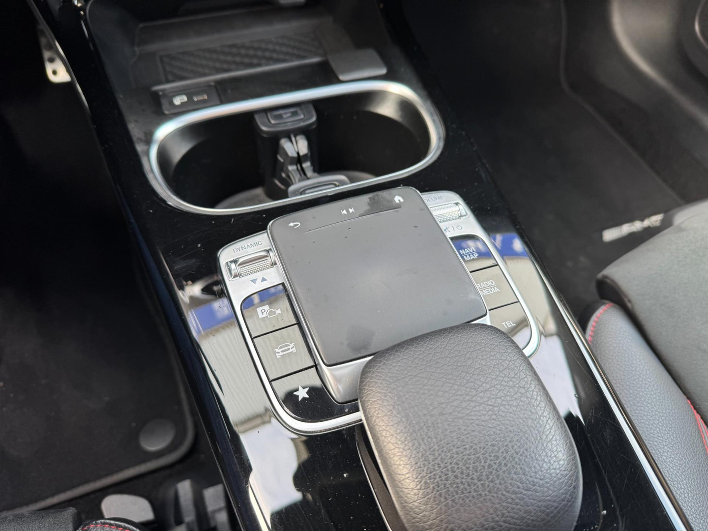 Mercedes-Benz Mercedes-Benz