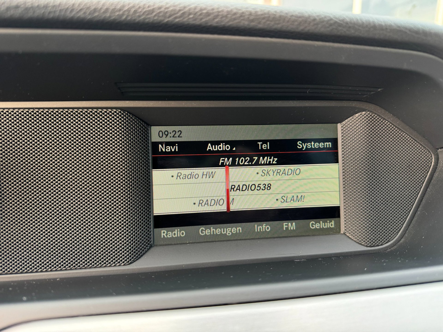 Mercedes-Benz Mercedes-Benz