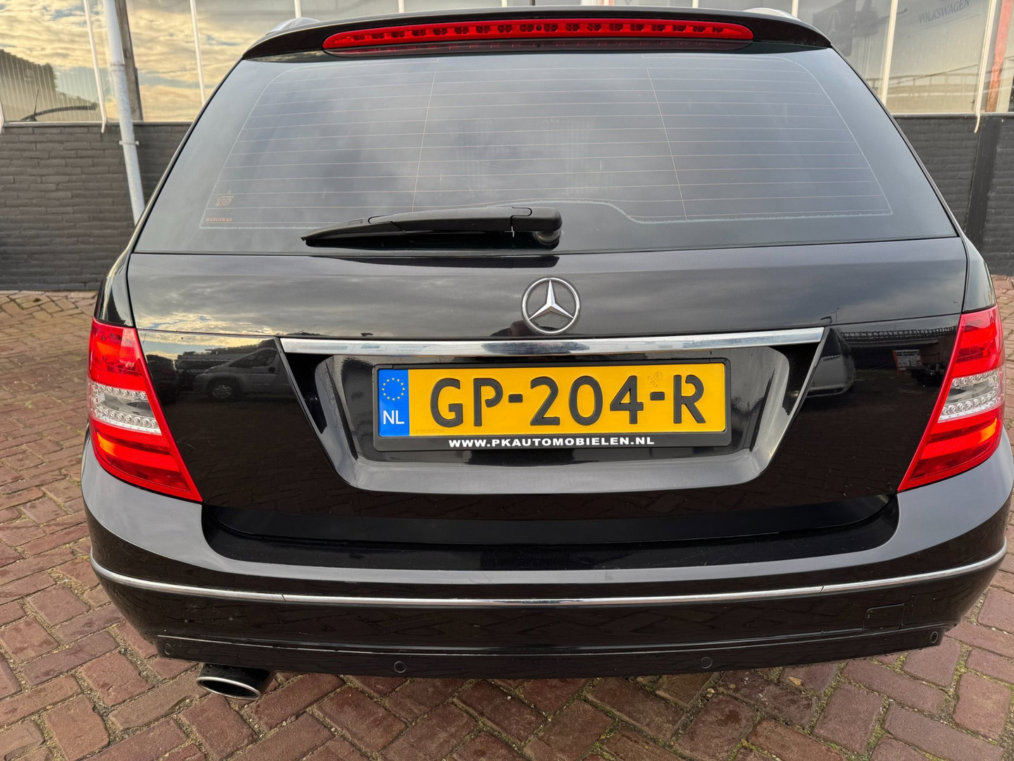 Mercedes-Benz Mercedes-Benz